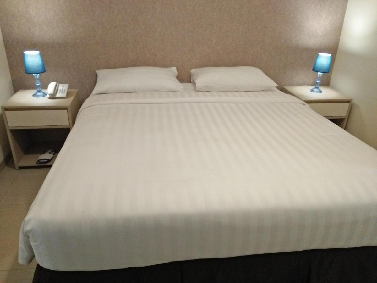 Kitara Hotel Jakarta Zimmer foto